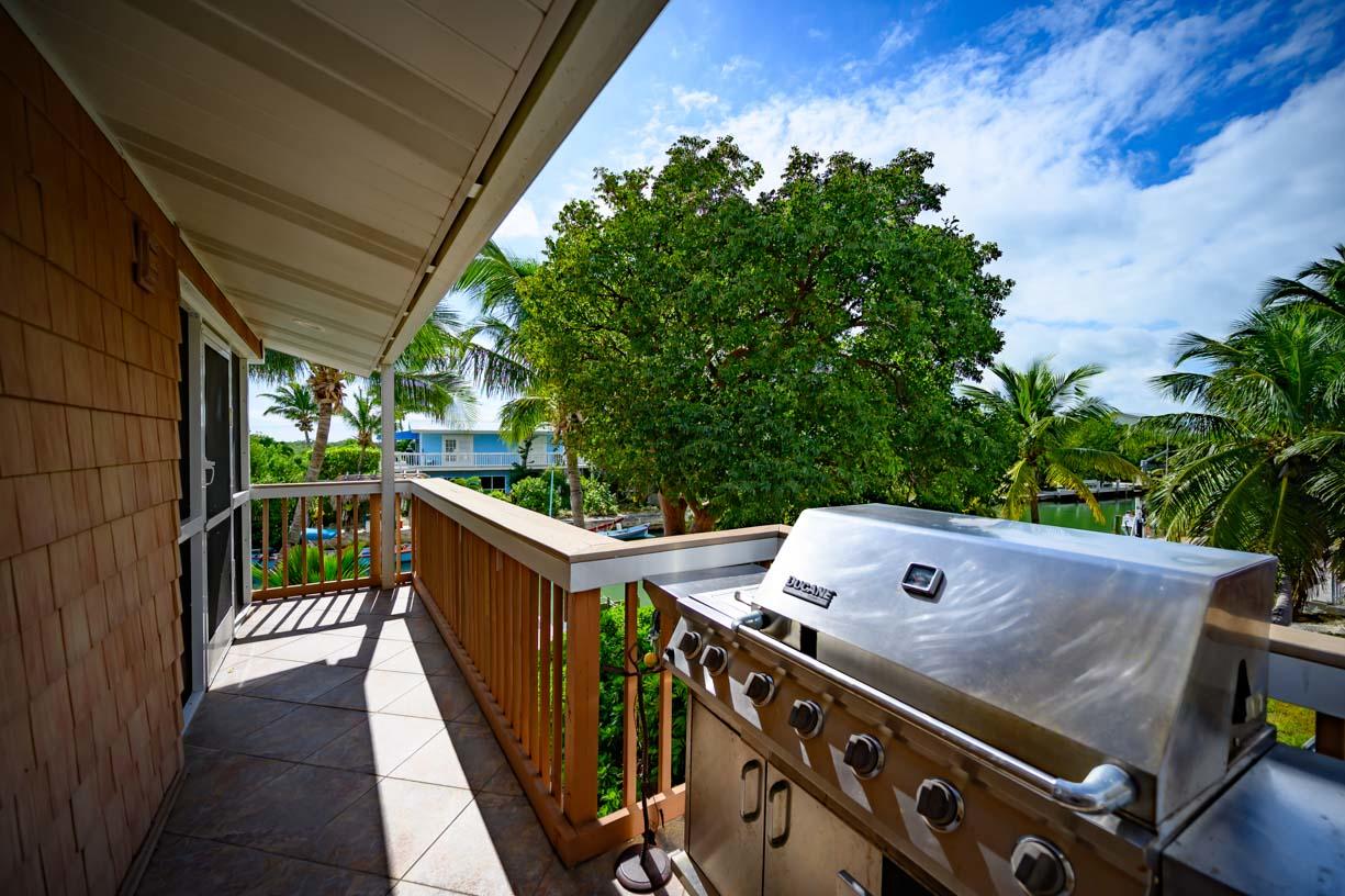 28574 Tortuga Road Summerland Key, FL 33042 - Photo 13 of 38 Side Porch