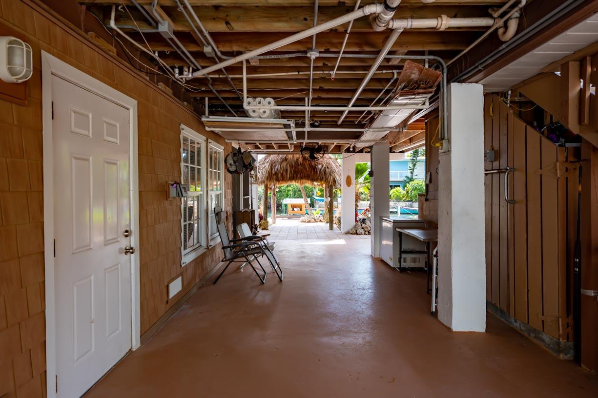 28574 Tortuga Road Summerland Key, FL 33042 - Photo 24 of 38 Carport