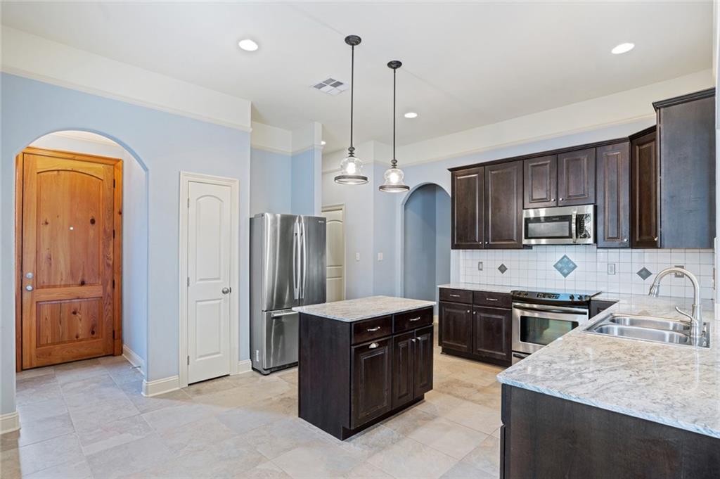 829 Decatur Street Ponchatoula, LA 70454 - Photo 3 of 25 Gallery Image 3