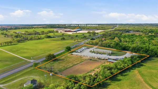 $2,200,000 | 8441 County Road 176, Stephenville, TX 76401