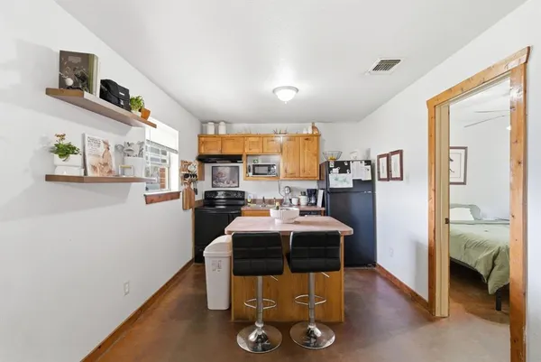 $2,200,000 | 8441 County Road 176, Stephenville, TX 76401