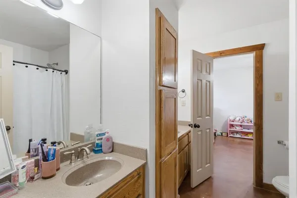 $2,200,000 | 8441 County Road 176, Stephenville, TX 76401