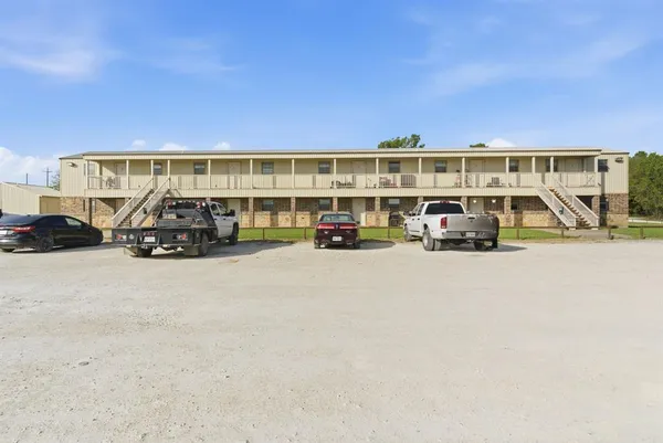 $2,200,000 | 8441 County Road 176, Stephenville, TX 76401