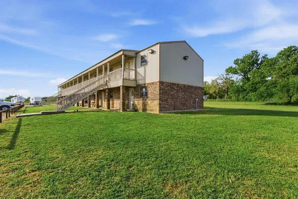 $2,200,000 | 8441 County Road 176, Stephenville, TX 76401