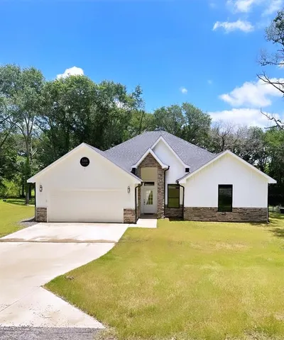 $419,000 | 186 Vista Drive, Eustace, TX 75124