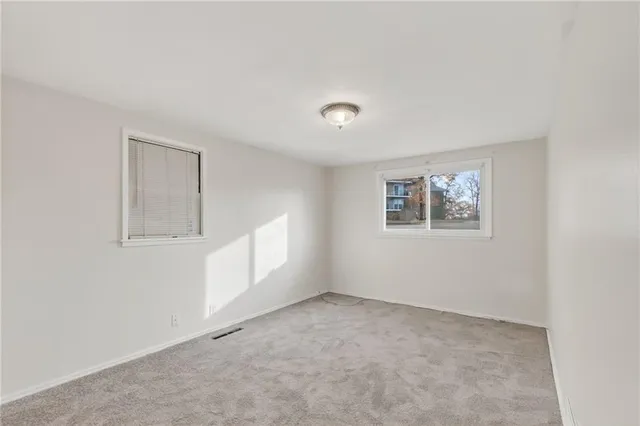 $210,000 | 200 Northwest 63 Terrace, Kansas City, MO 64118