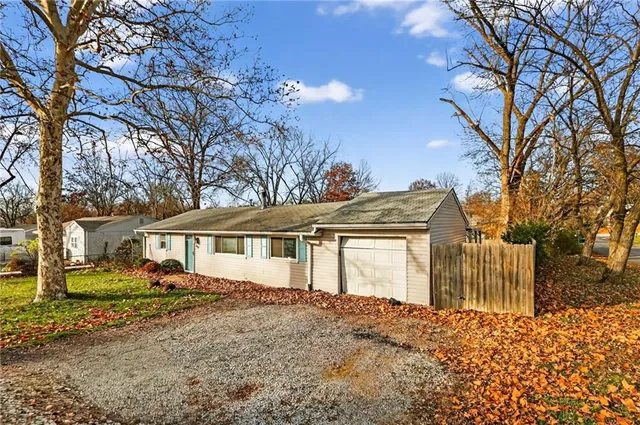 $210,000 | 200 Northwest 63 Terrace, Kansas City, MO 64118