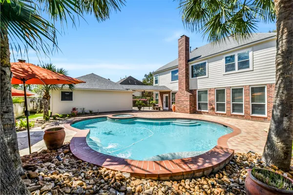 $639,900 | 4142 Pine Blossom Trail, Houston, TX 77059