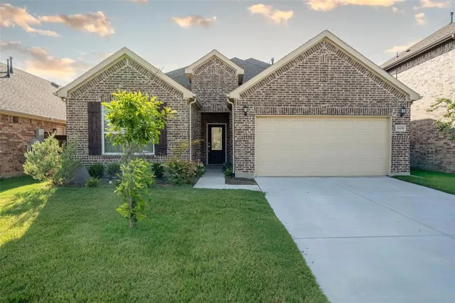 $499,000 | 2608 Melrose Drive, Mansfield, TX 76084