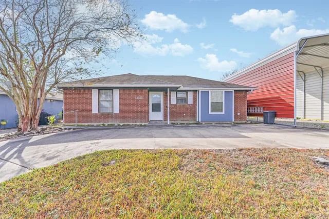 $365,000 | 13013 South Sayko Street, Santa Fe, TX 77510