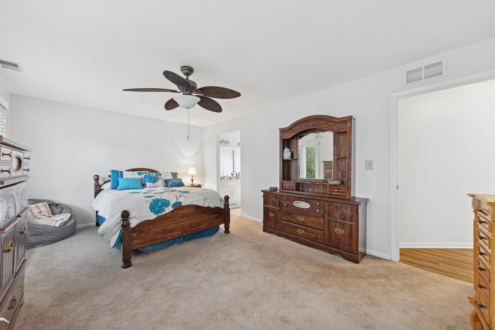 2625 Essington Road, Unit 2625 Joliet, IL 60435 - Photo 9 of 16 Gallery Image 9