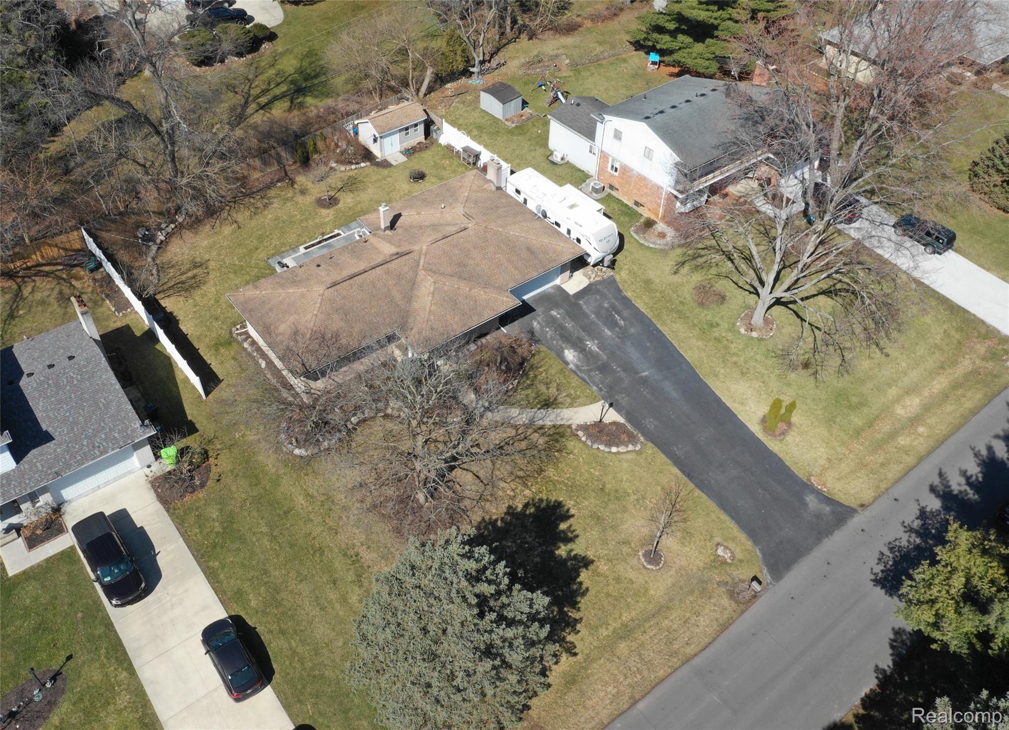 814 Wilwood Road Rochester, MI 48309 - Photo 55 of 57 Great yard!