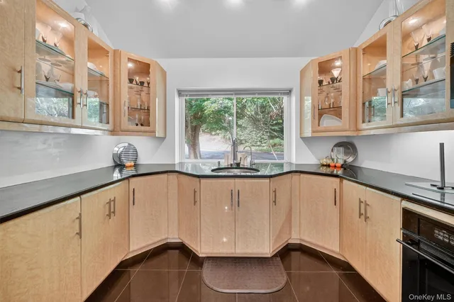 $779,000 | 103 Norfolk Court, Yorktown Heights, NY 10598