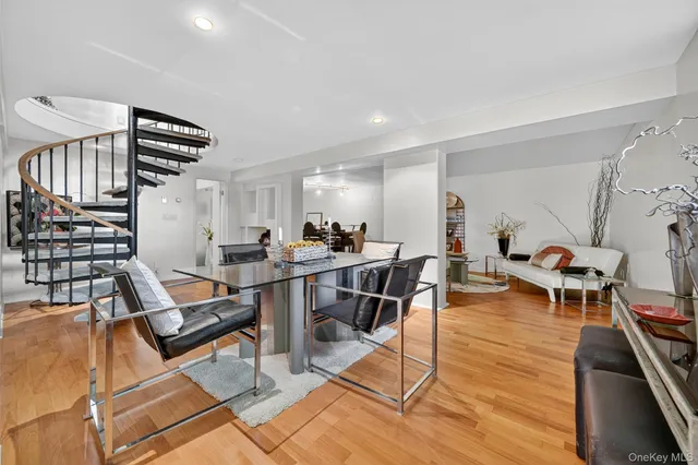 $779,000 | 103 Norfolk Court, Yorktown Heights, NY 10598