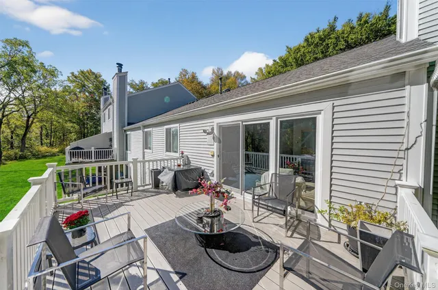 $779,000 | 103 Norfolk Court, Yorktown Heights, NY 10598