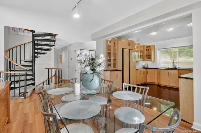 $779,000 | 103 Norfolk Court, Yorktown Heights, NY 10598