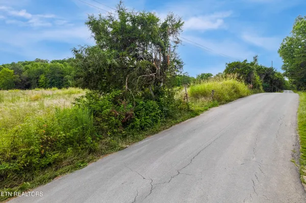 $740,000 | Alex Bales Road, Kodak, TN 37764