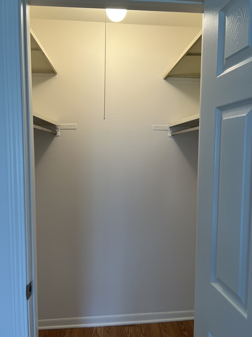 543 Burlington Avenue, Unit 112E Downers Grove, IL 60515 - Photo 12 of 17