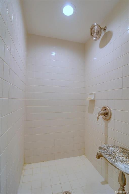 3624 Nesting Ridge Drive Rochester Hills, MI 48309 - Photo 33 of 57