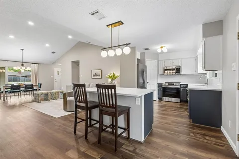 $425,000 | 3905 Las Brisas Drive, Plano, TX 75074