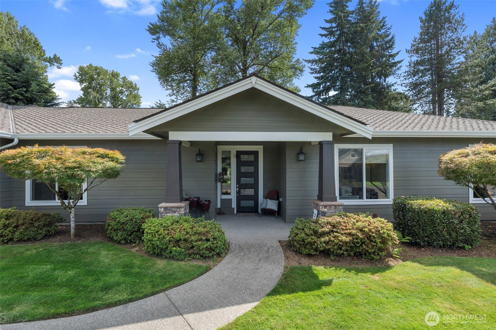 2322 Rice Road Chehalis, WA 98532 - Photo 2 of 39 a front view of a house with garden