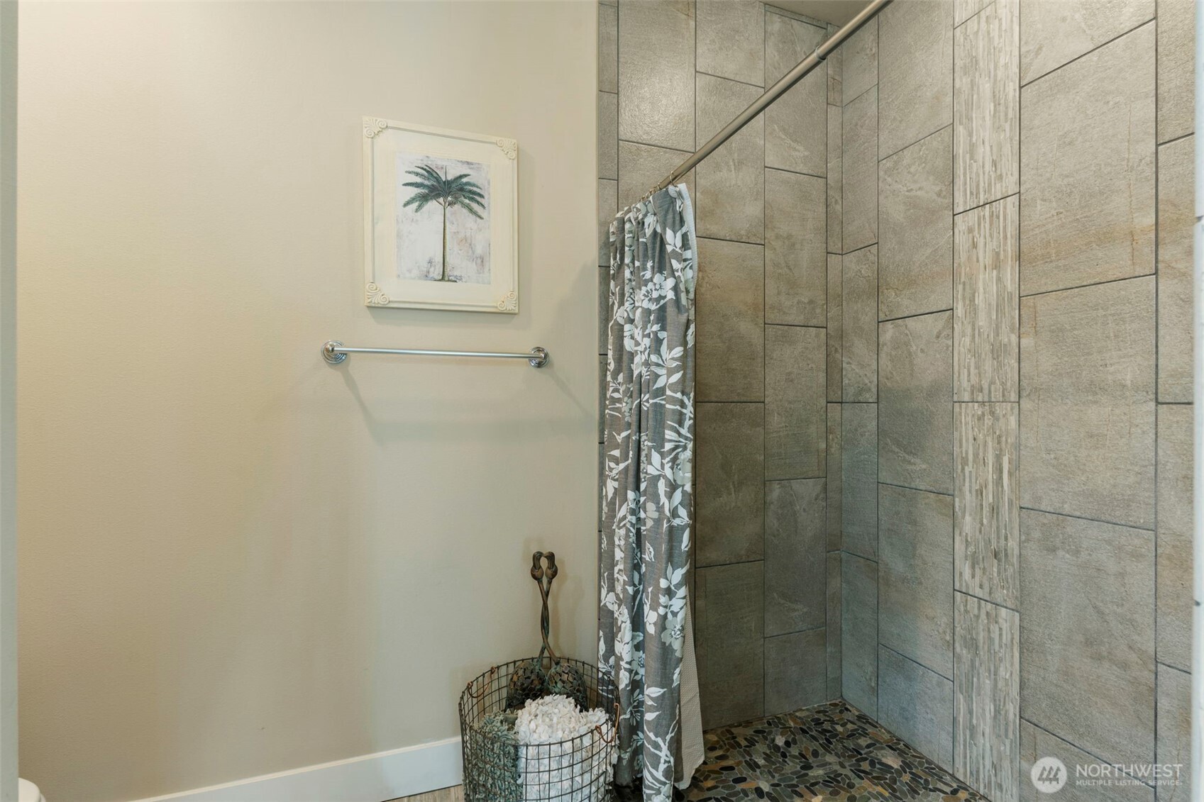 2322 Rice Road Chehalis, WA 98532 - Photo 29 of 39 a bathroom with a shower