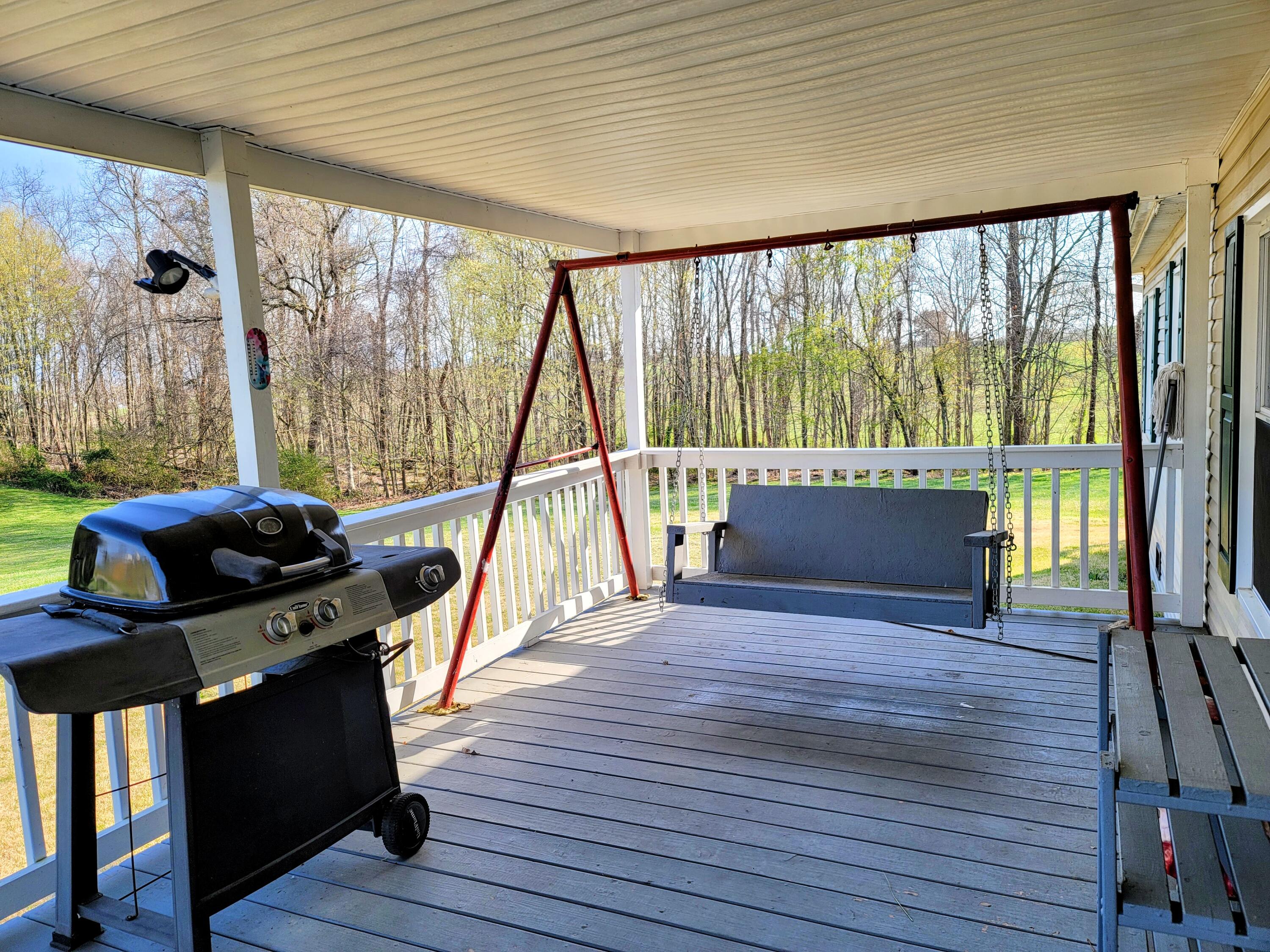 3065 Old Stage Road Afton, TN 37616 - Photo 5 of 28 20210406_173602~2