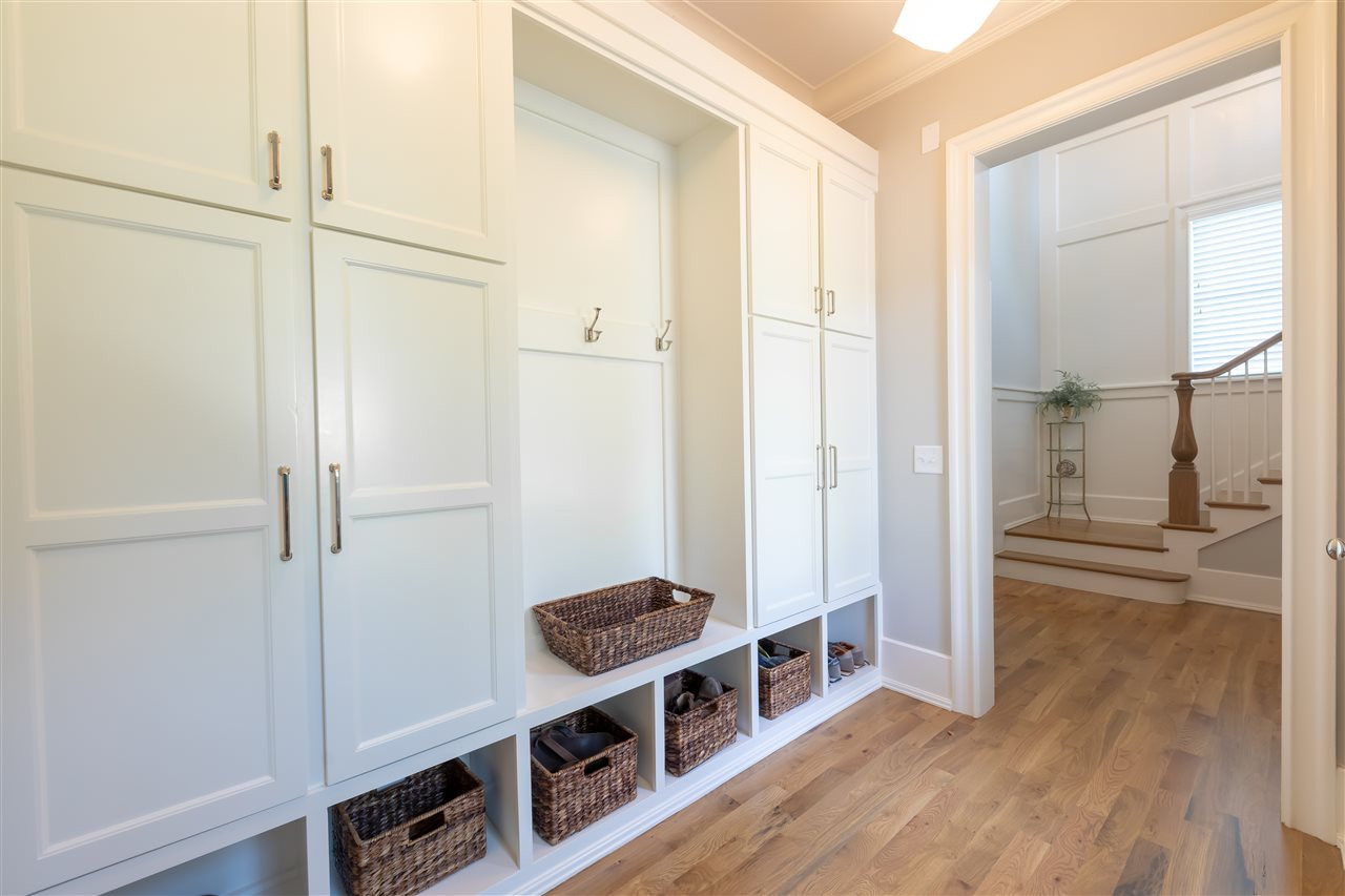 712 Sampson Street Raleigh, NC 27609 - Photo 17 of 30 Mudroom