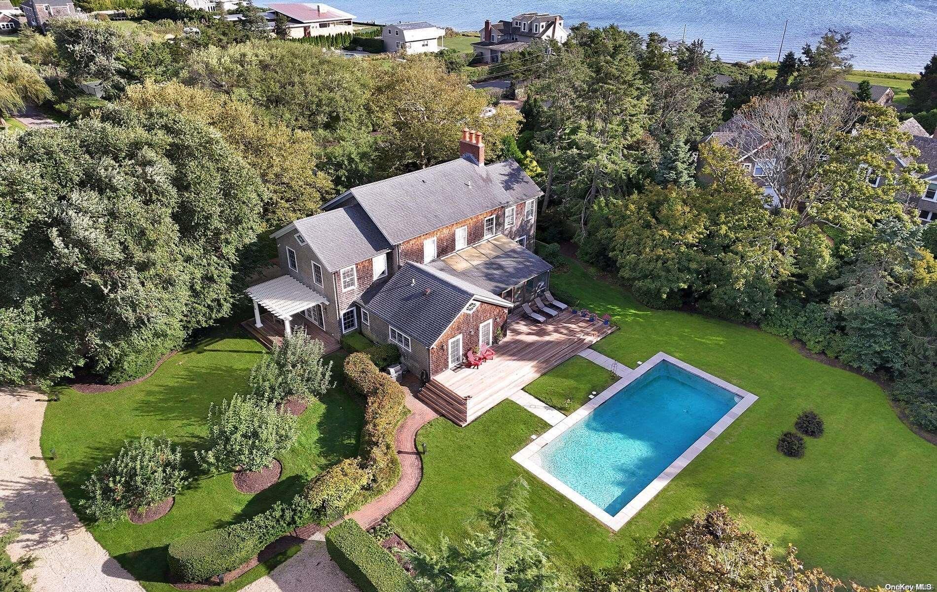 40 Thorn Hedge Road Bellport, NY 11713 - Photo 1 of 1 Gallery Image 1