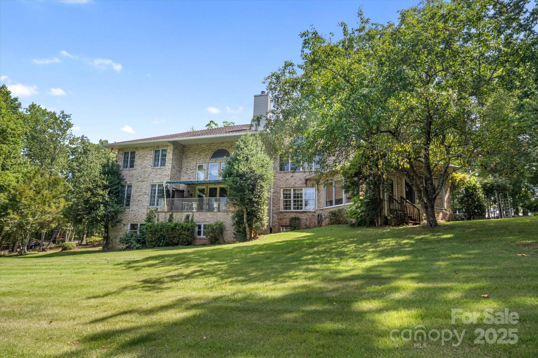 25 Towhee Trail Tryon, NC 28782 - Photo 2 of 35