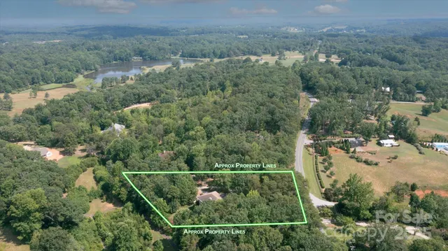 $775,000 | 25 Towhee Trail, Tryon, NC 28782