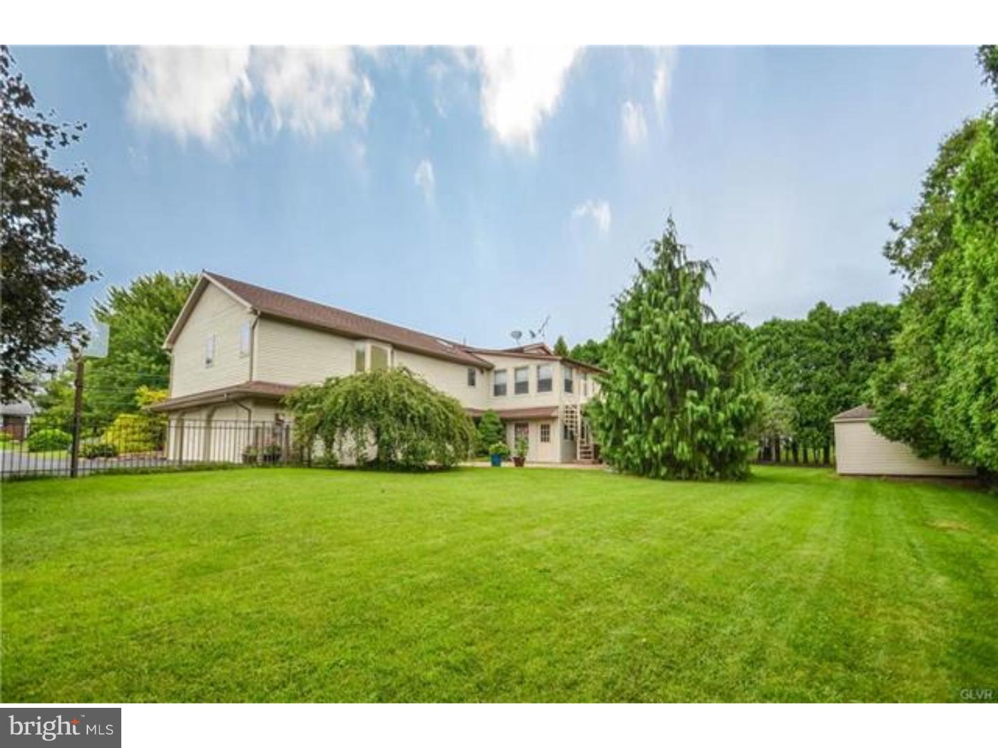 170 Gallagher Road Whitehall, PA 18052 - Photo 2 of 19 Gallery Image 2
