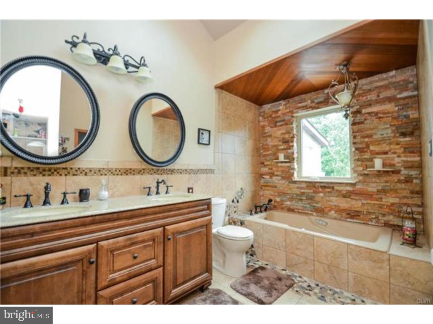 170 Gallagher Road Whitehall, PA 18052 - Photo 8 of 19 Gallery Image 8