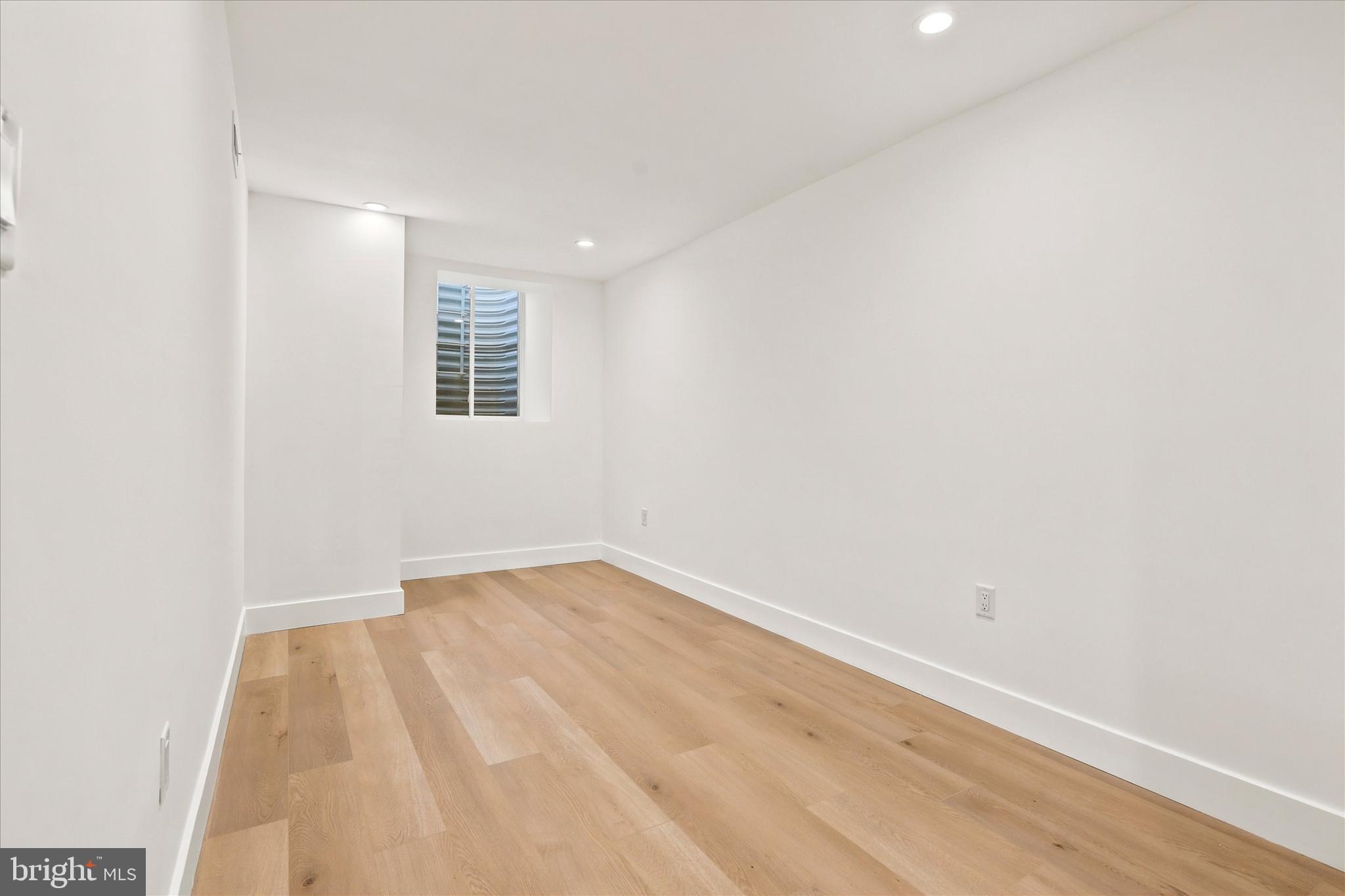 2119 Tasker Street Philadelphia, PA 19145 - Photo 48 of 57 Gallery Image 48