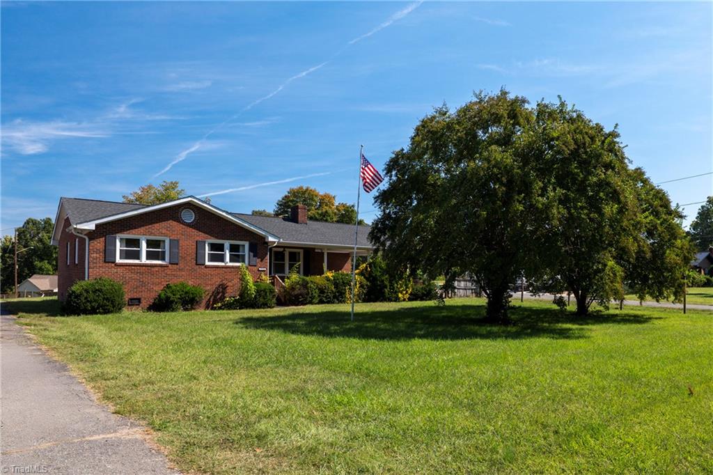 5131 Old Rural Hall Road Winston-Salem, NC 27105 - Photo 1 of 30 Gallery Image 1