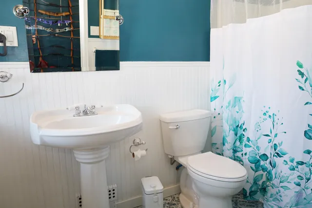 $389,000 | 1826 Wheelock Road, Sutton, VT 05867