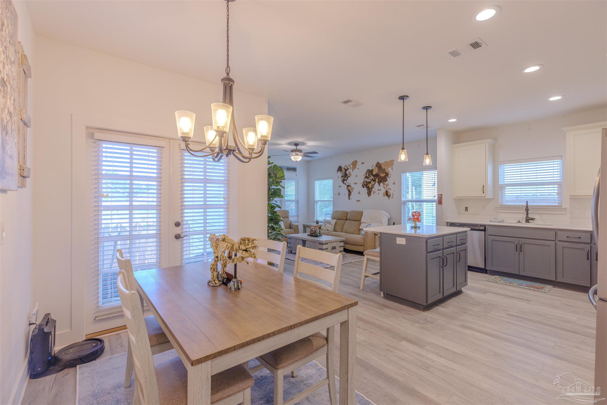 5412 Viking Road Pensacola, FL 32507 - Photo 12 of 30 Gallery Image 12