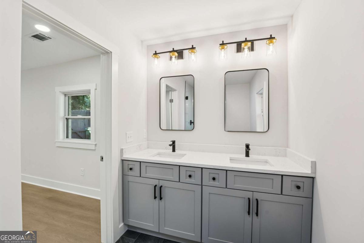 288 Harper Road Southeast Atlanta, GA 30315 - Photo 29 of 66