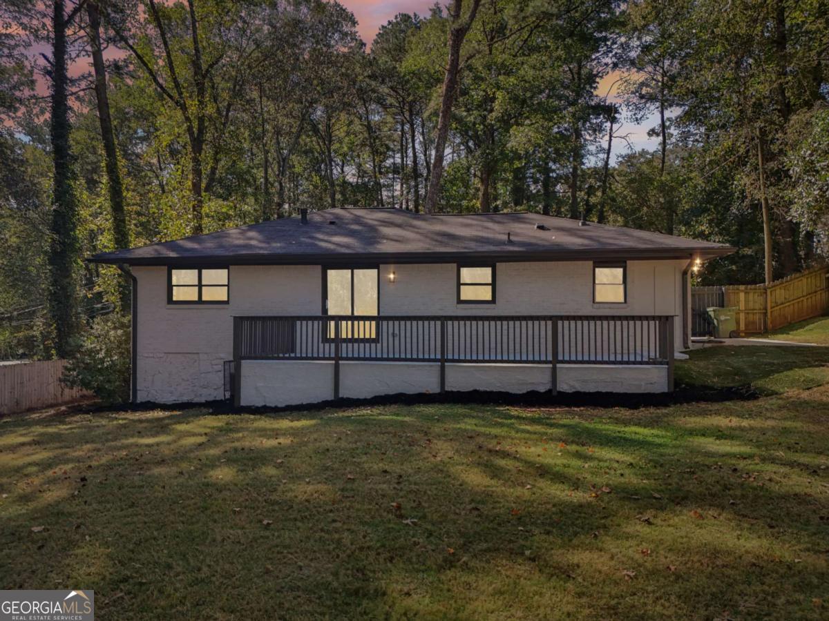 288 Harper Road Southeast Atlanta, GA 30315 - Photo 5 of 66