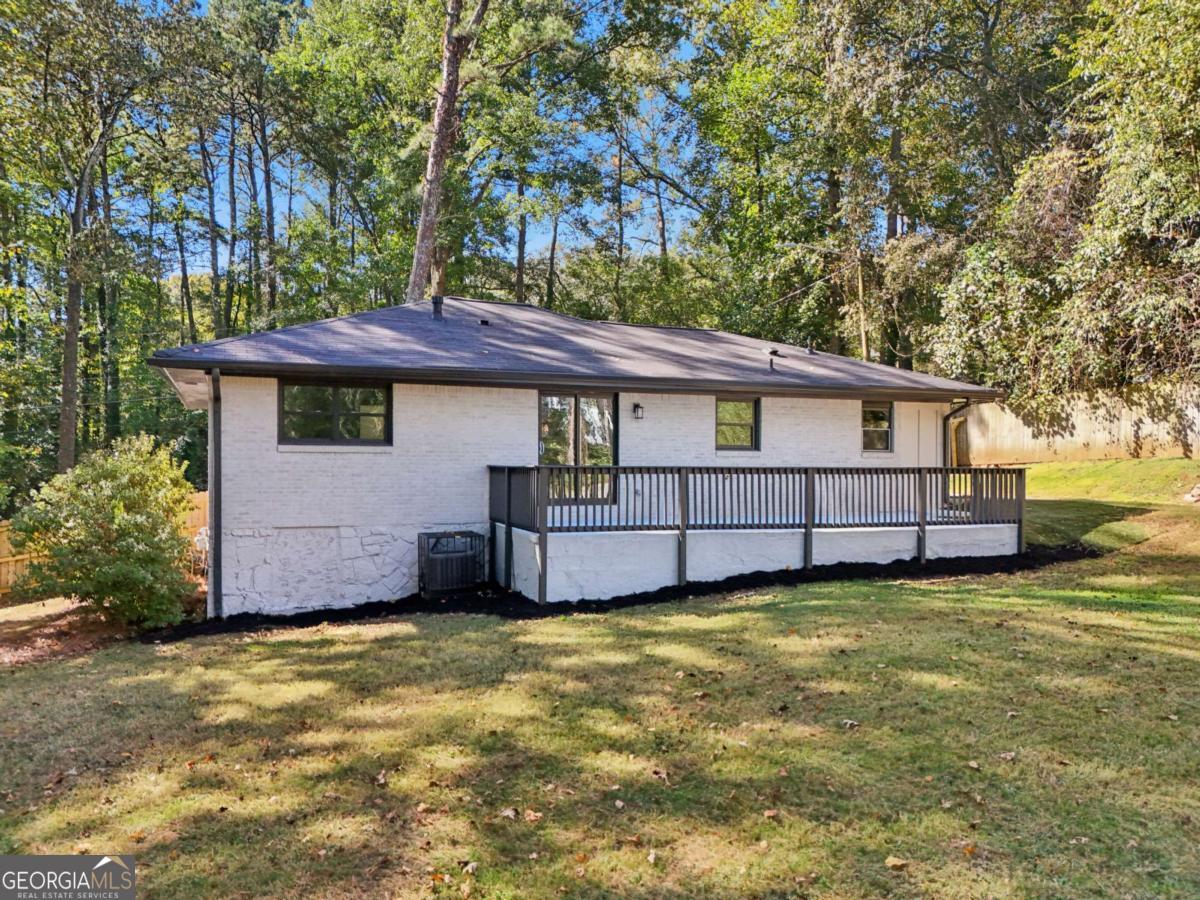 288 Harper Road Southeast Atlanta, GA 30315 - Photo 6 of 66