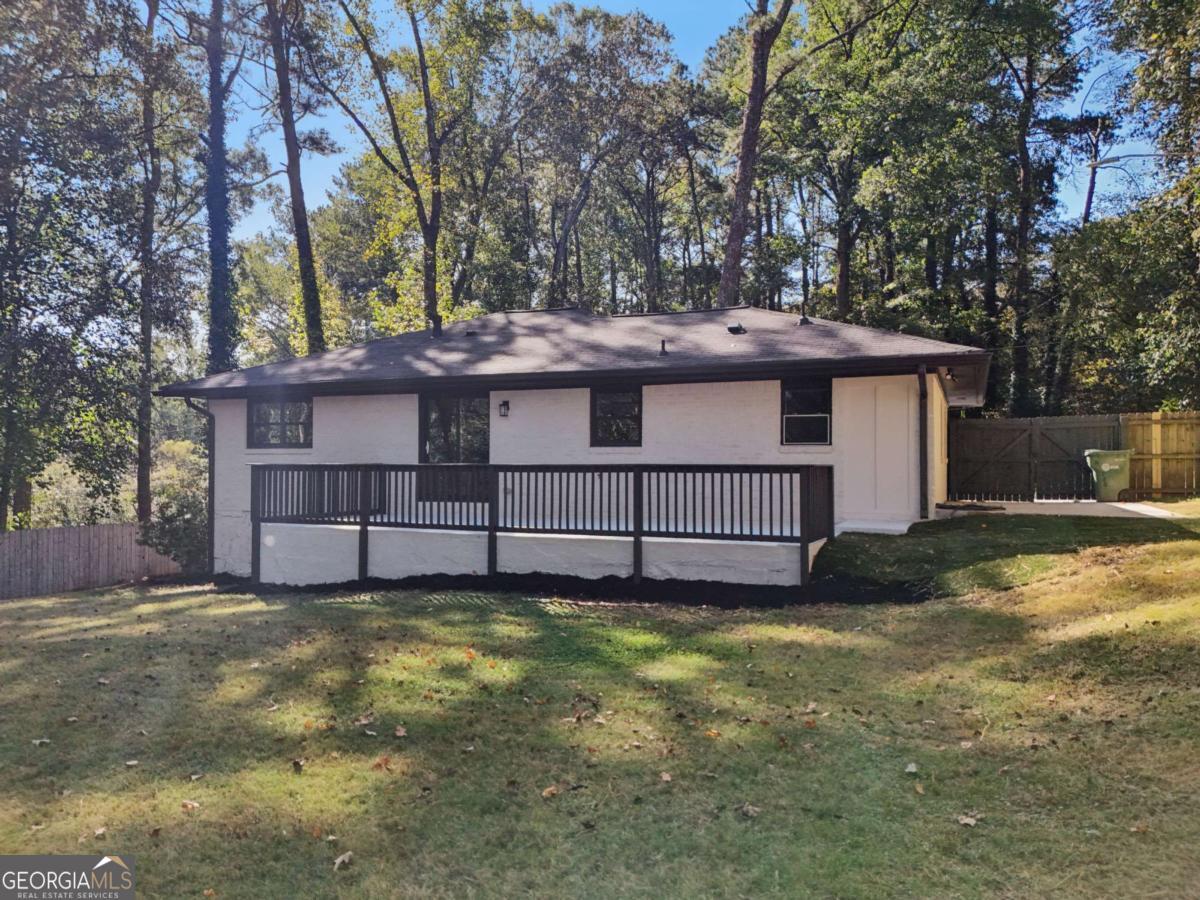 288 Harper Road Southeast Atlanta, GA 30315 - Photo 8 of 66