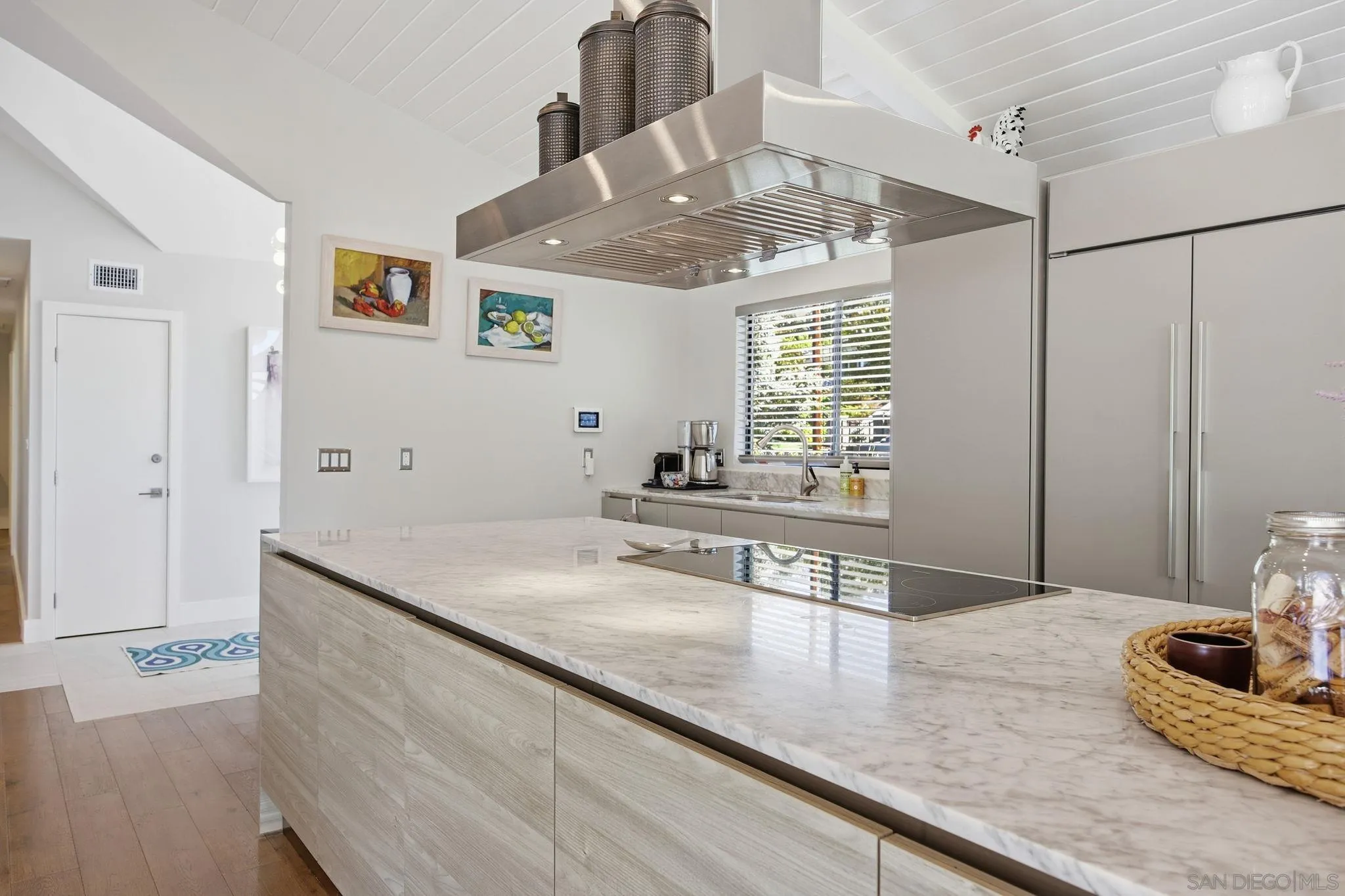 1402 Rodeo Drive La Jolla, CA 92037 - Photo 37 of 75 Gallery Image 37