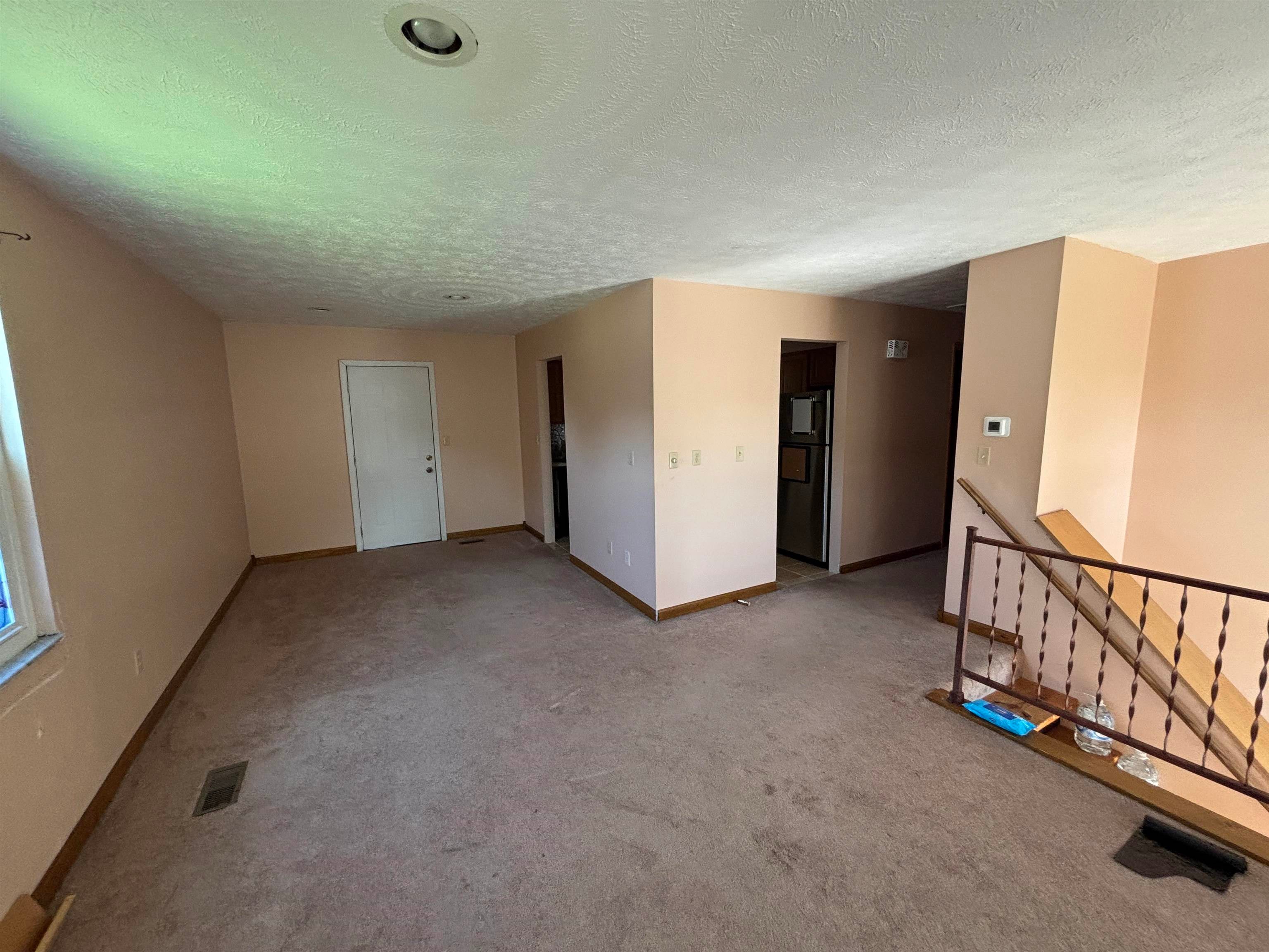 527 Lynn Road Kenova, WV 25530 - Photo 7 of 17 Gallery Image 7