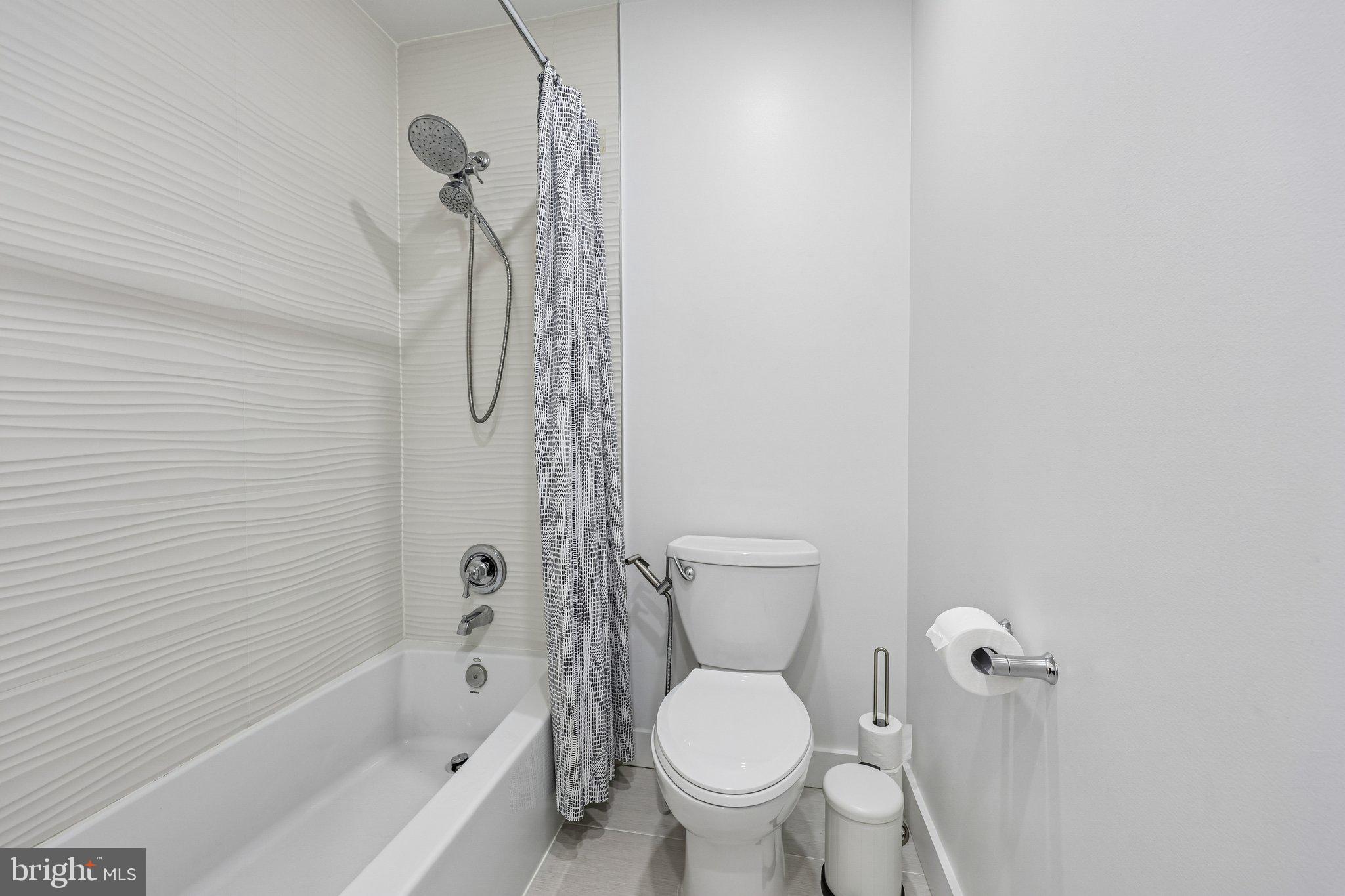 2627 Adams Mill Road Northwest, Unit 108 Washington, DC 20009 - Photo 27 of 43