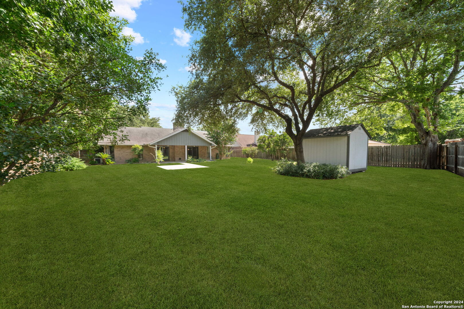 116 Bobwhite Trail Seguin, TX 78155 - Photo 19 of 23 a front view of a house with garden