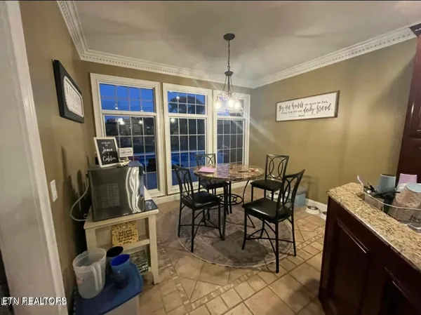 $749,900 | 164 Ashley Court, Speedwell, TN 37870