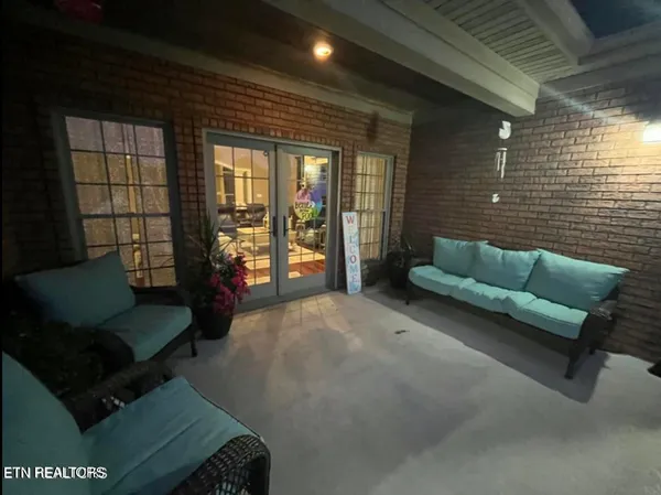 $749,900 | 164 Ashley Court, Speedwell, TN 37870