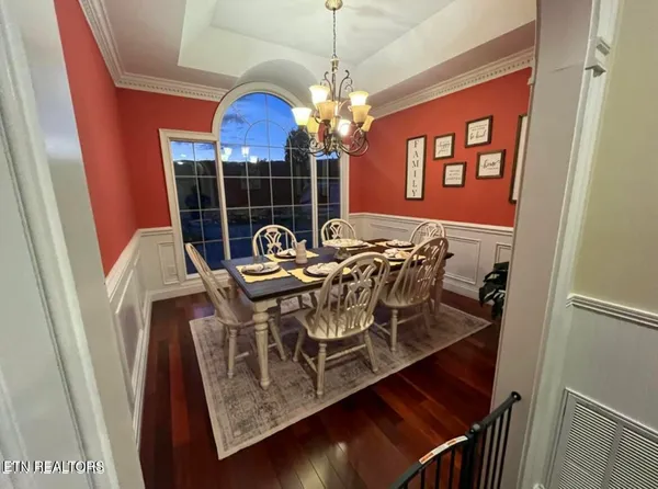 $749,900 | 164 Ashley Court, Speedwell, TN 37870