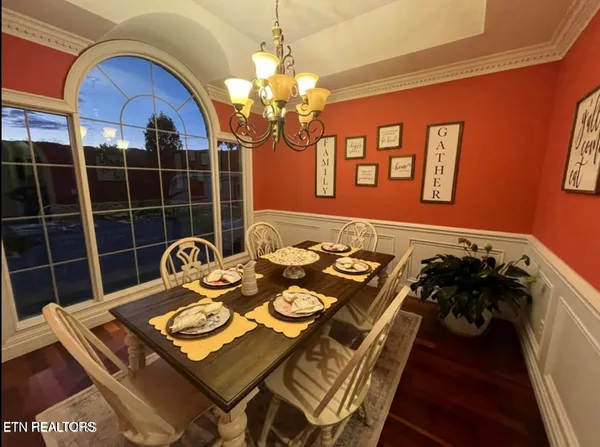 $749,900 | 164 Ashley Court, Speedwell, TN 37870