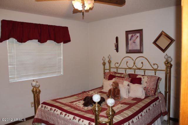 933 East Gunstock Road Chandler, AZ 85286 - Photo 11 of 27 IMG_1255